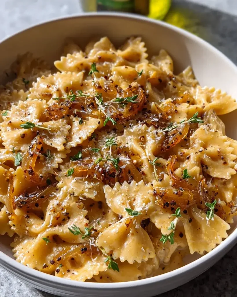 Cremige One Pot Onion Pasta: Dein schnelles Feierabendglück!