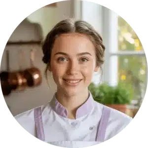 Erbstück-Tomaten-, Zucchini- und Pflaumensalat mit Burrata