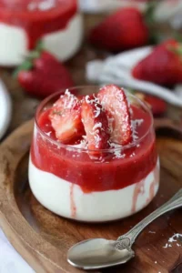 Erdbeer Mascarpone Creme Dessert