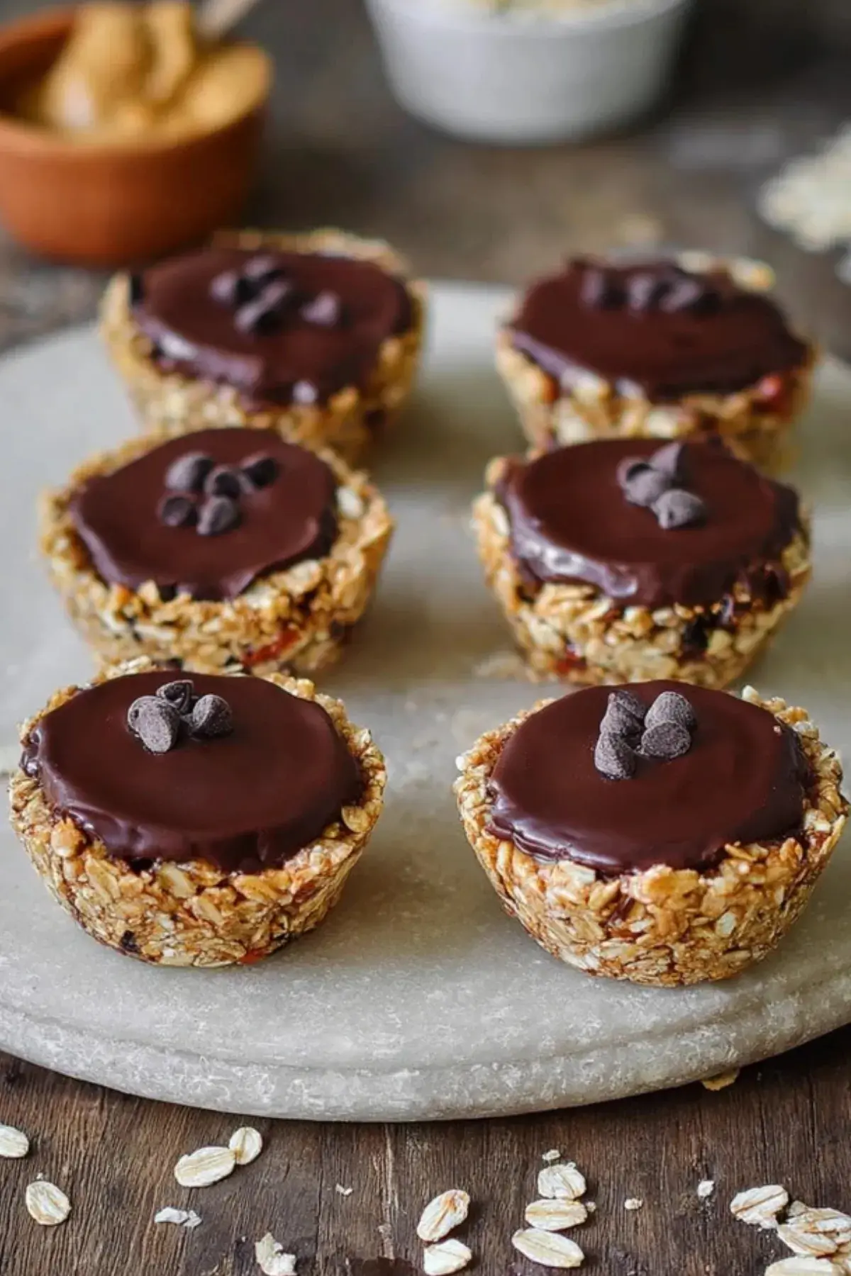 Granola Cups mit Nussmus