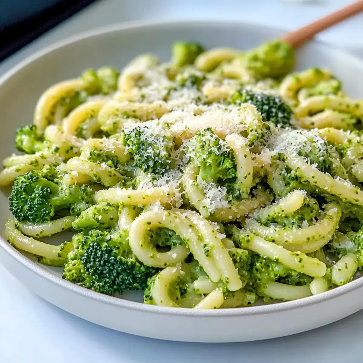 Leichte gesunde Brokkoli Pasta