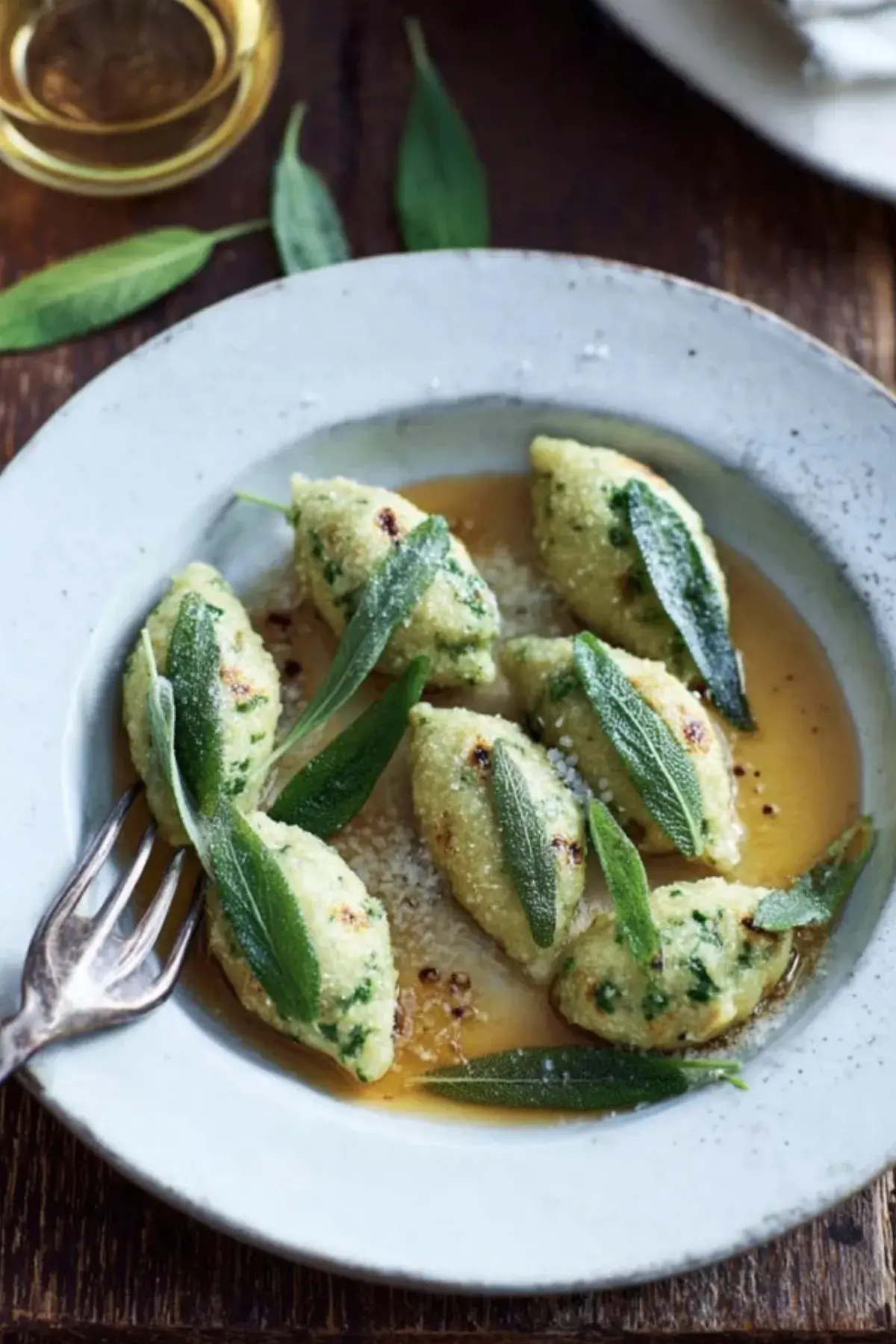 Malfatti mit brauner Butter und Salbei