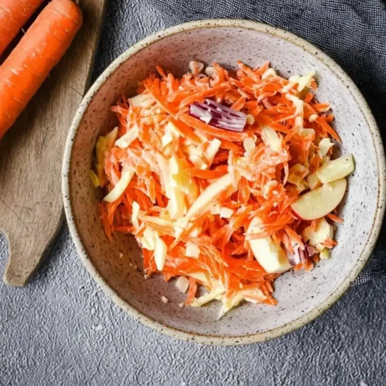 Möhrensalat mit Apfel