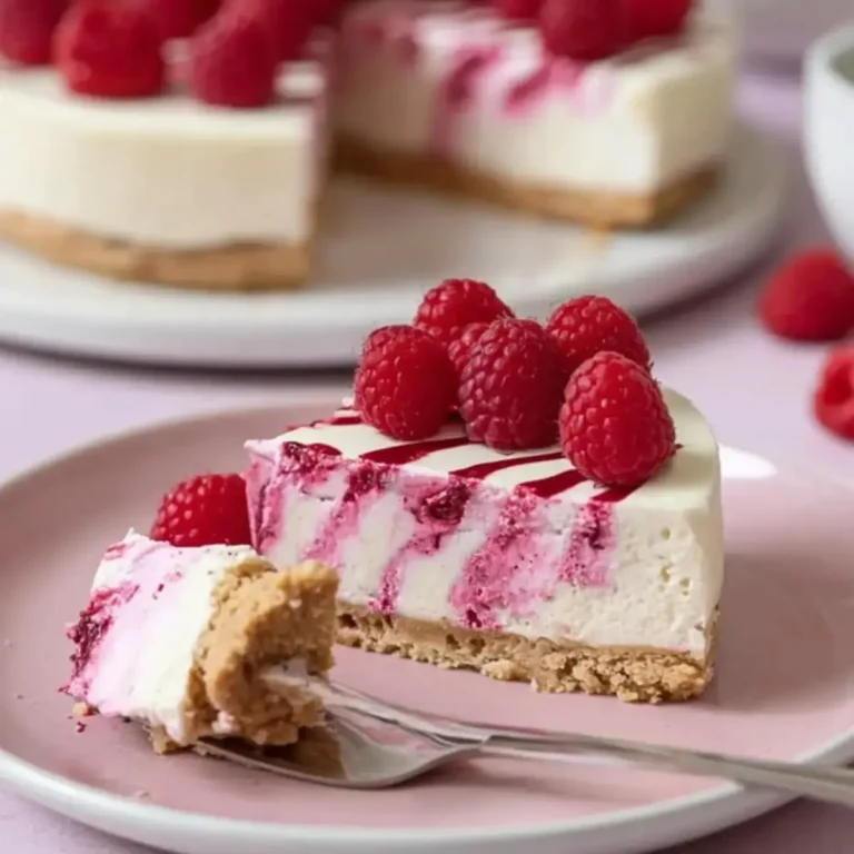 No Bake Himbeer Cheesecake mit Schmand und weißer Schokolade – Einfach und Lecker – Muma’s Kitchen