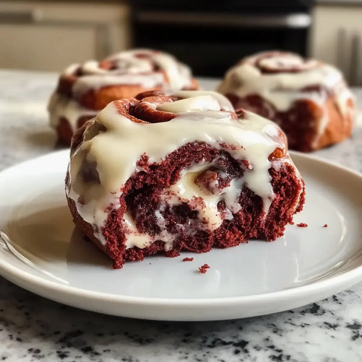 Rote Samt Zimtschnecken