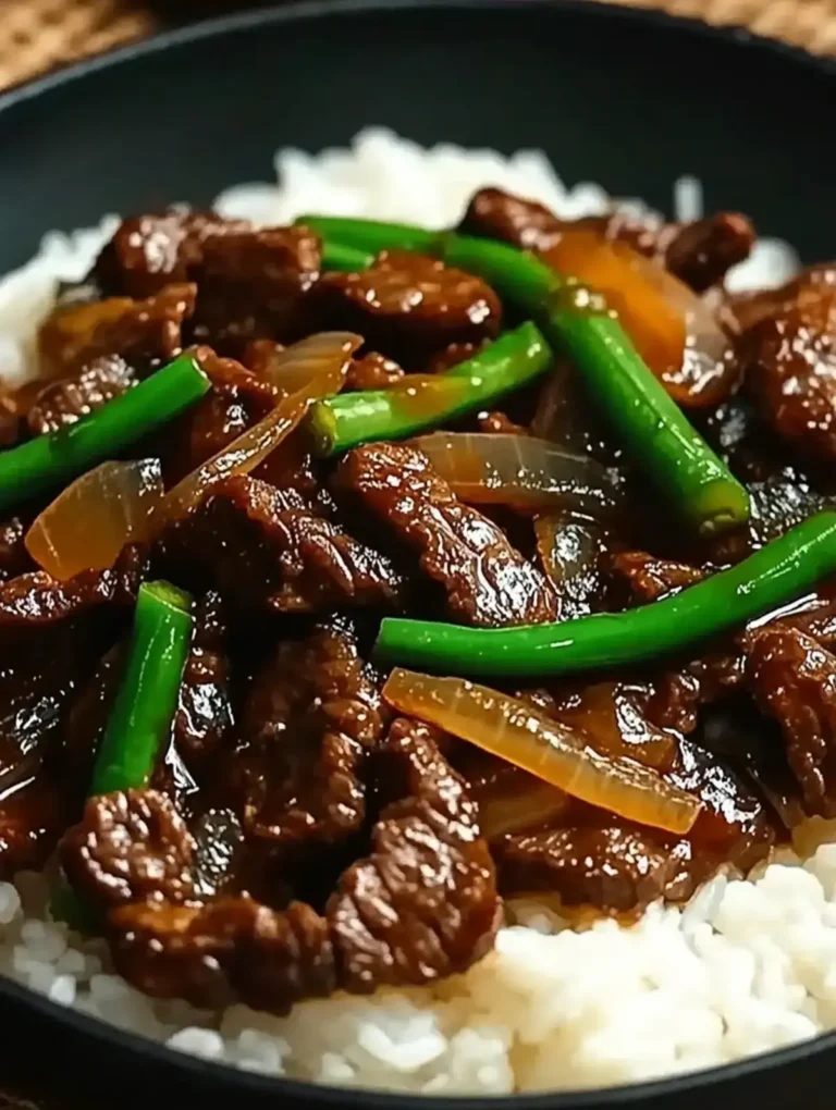 Saftiges Chinesisches Rindfleisch mit Zwiebeln Pfannengericht