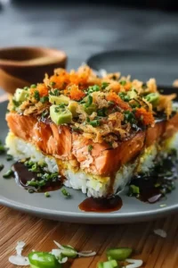 Teriyaki Lachs Sushi Auflauf – Einfacher Sushi-Genuss aus dem Ofen