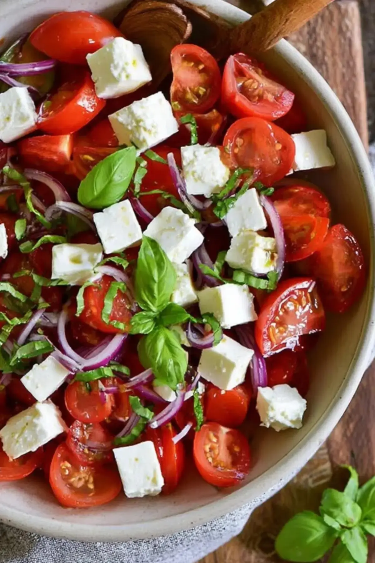 Tomatensalat mit Feta