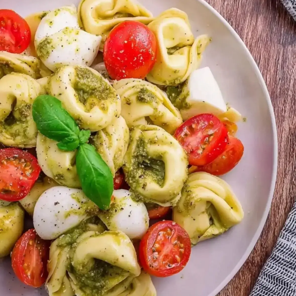 Tortellini Salat mit Pesto