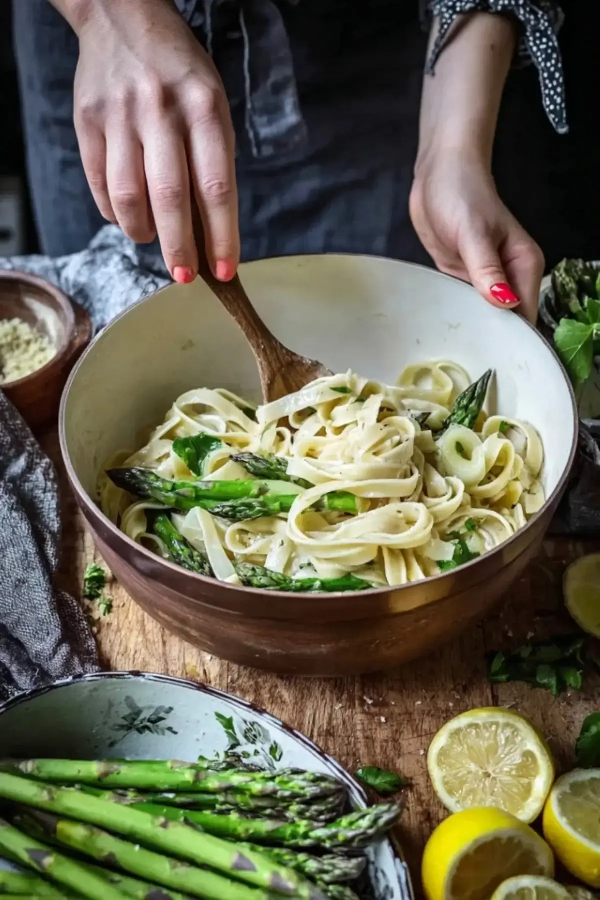 Zitronen Pasta mit grünem Spargel