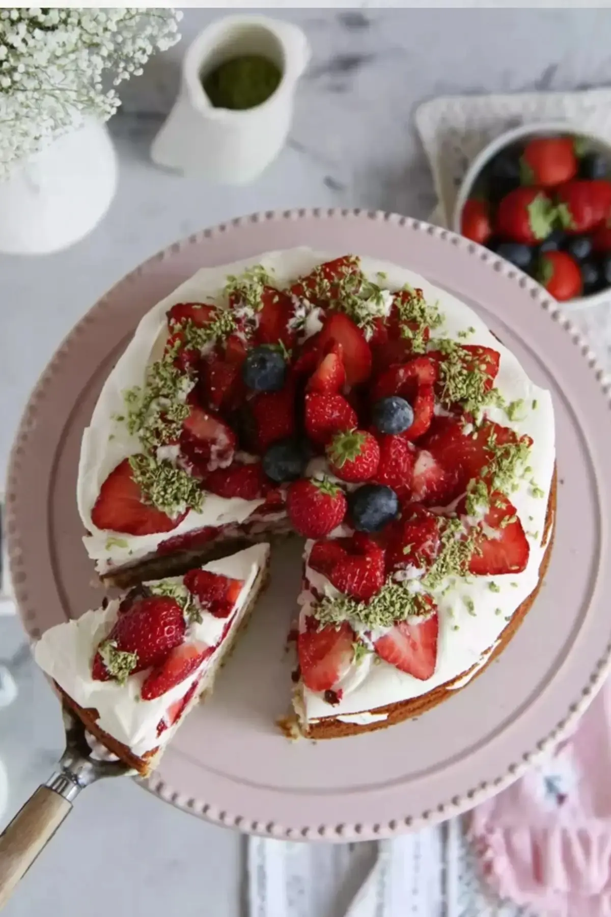 schwedische Erdbeertorte mit Holundersahne