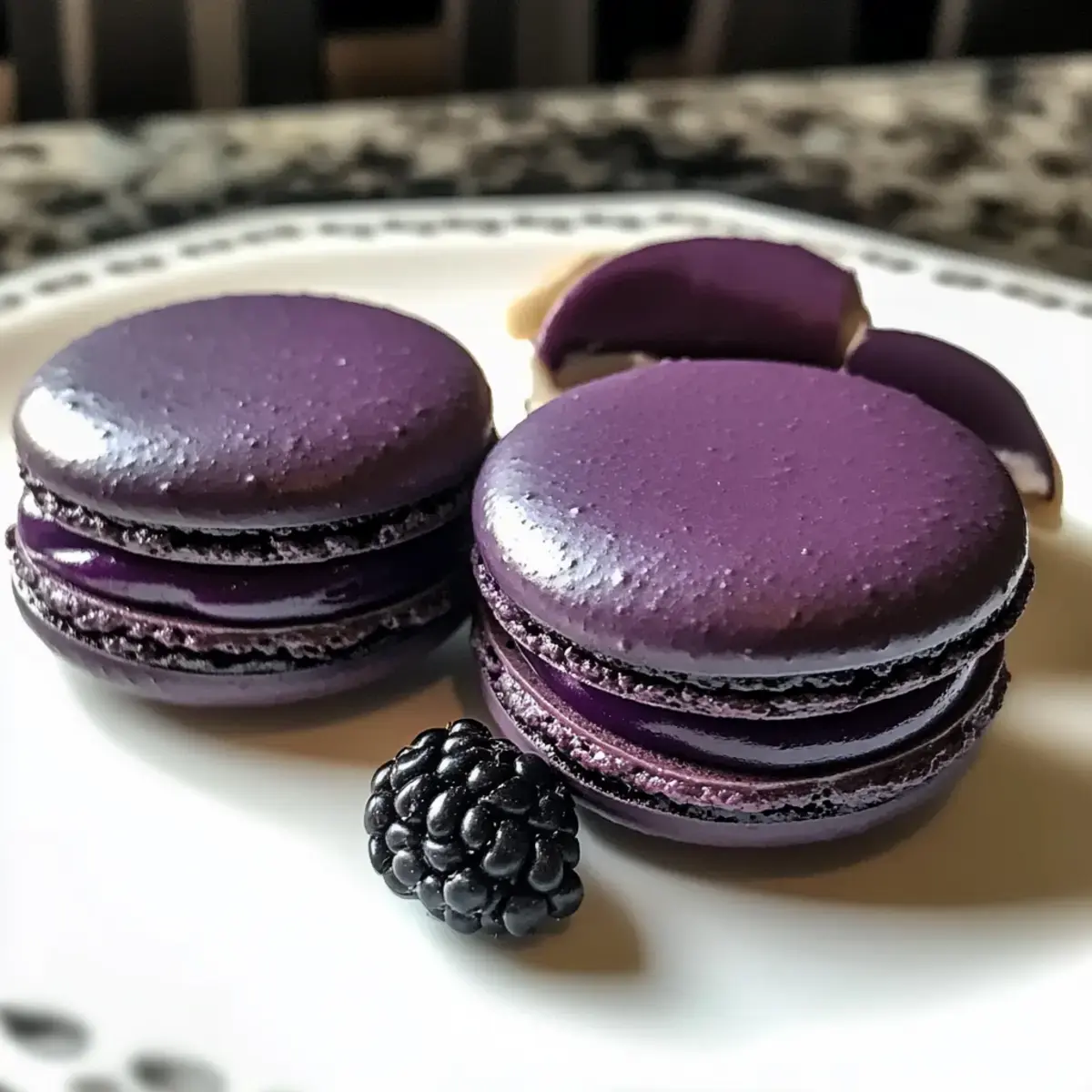 Brombeer-Makronen Rezept