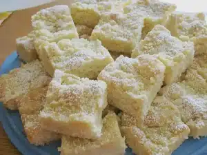 Einfacher Apfelkuchen mit Streuseln