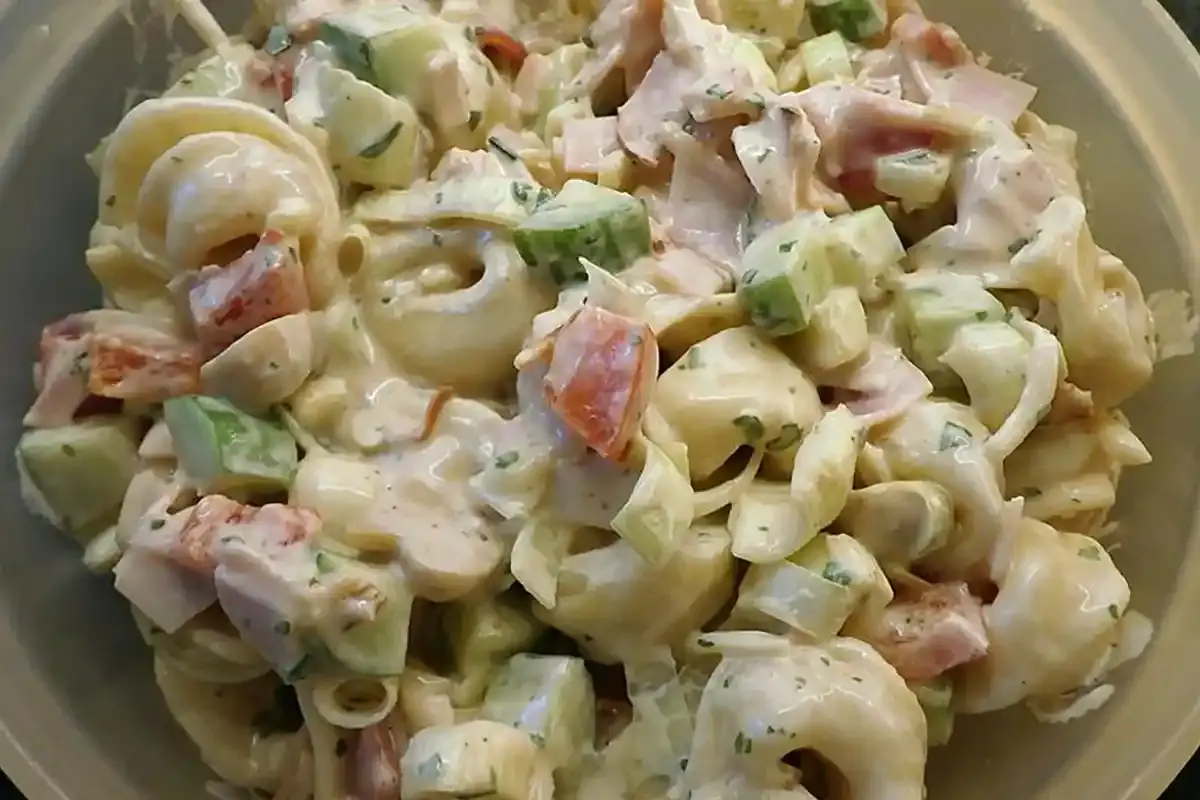 Tortellinisalat Rezept