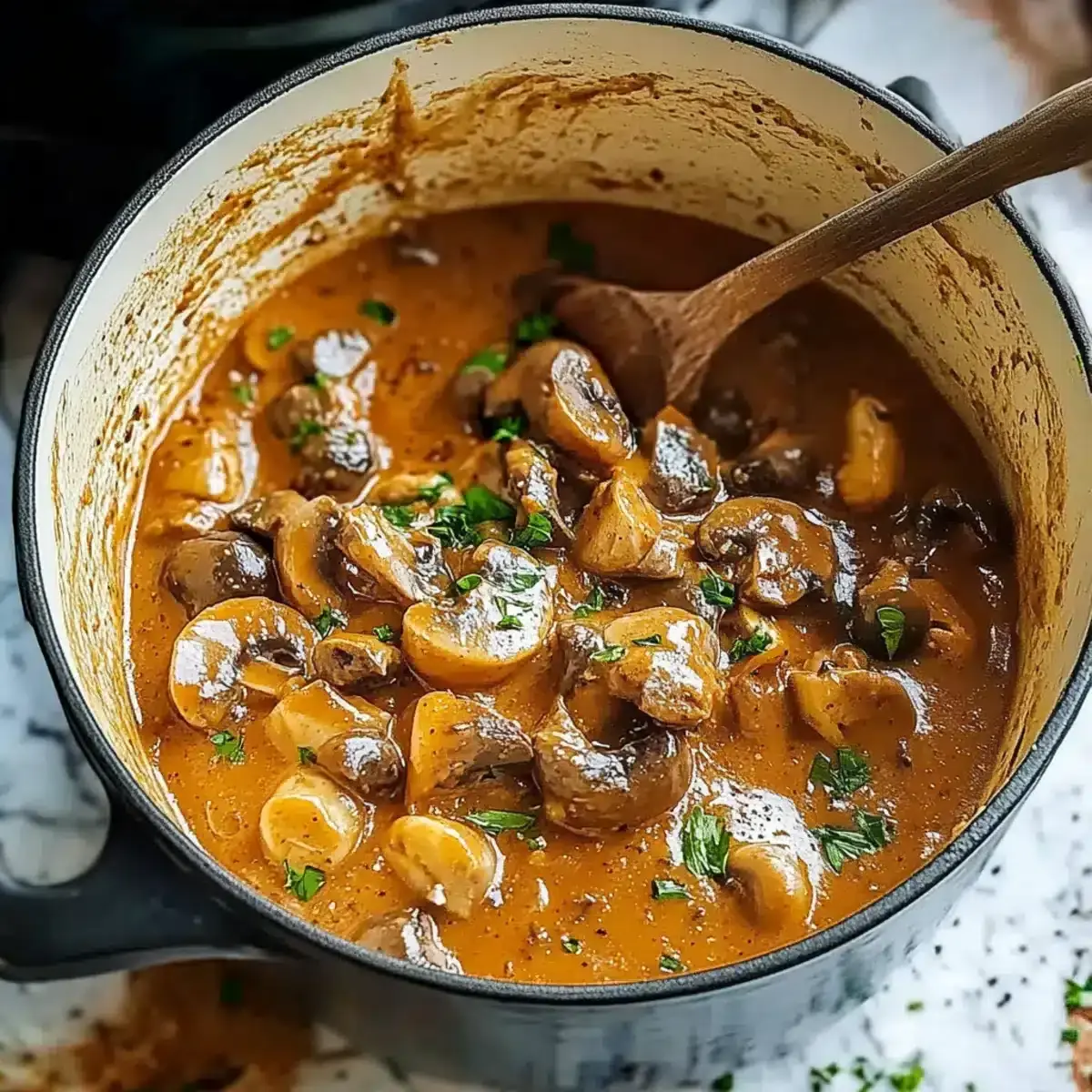 Veganer Lauch-Pilz-Gulasch