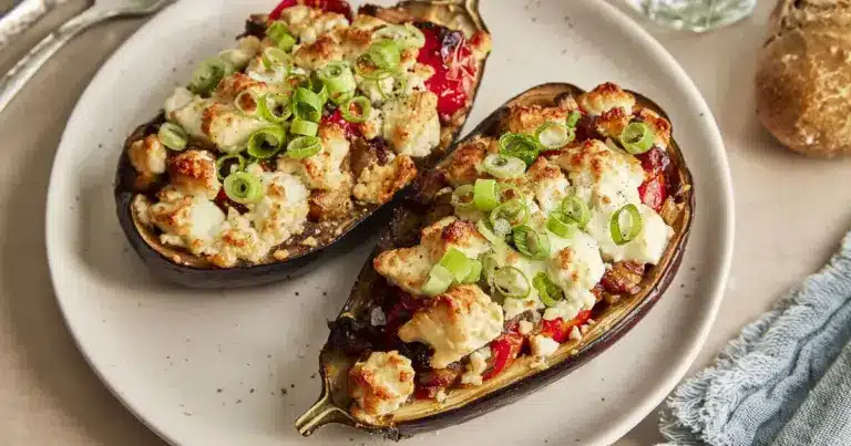 Aubergine mit Feta überbacken