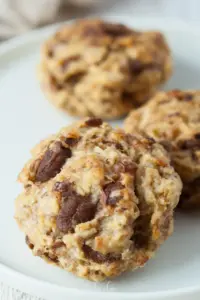 Gesunde vegane Kinder Kekse ohne Zucker und Ei