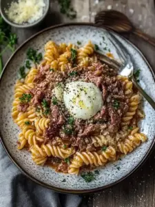 Nudelauflauf mit Hackfleisch: Warmes Wohlfühlessen für alle