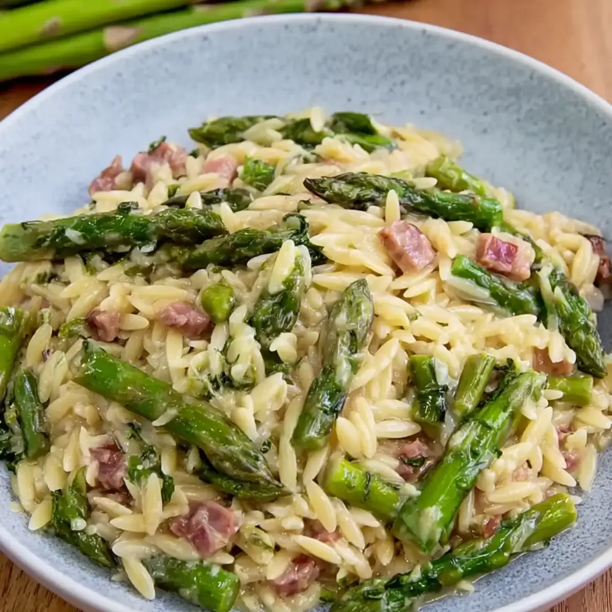 Blumenkohlsteak mit Bohnendip