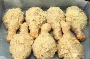 Knusprige Joghurt-Hähnchenschenkel aus dem Ofen