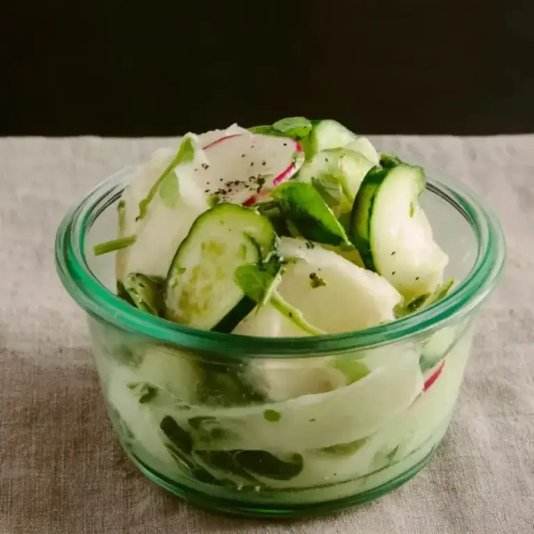 Kohlrabi Salat mit Gurke