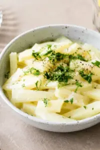 Klassisches Kohlrabigemüse