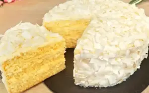 Exotische Kokos-Frischkäse-Torte