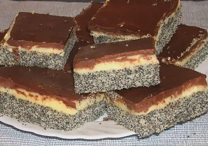 Mohnkuchen Rezept saftig