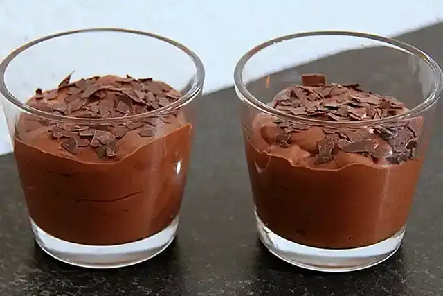 Mousse au Chocolat Rezept