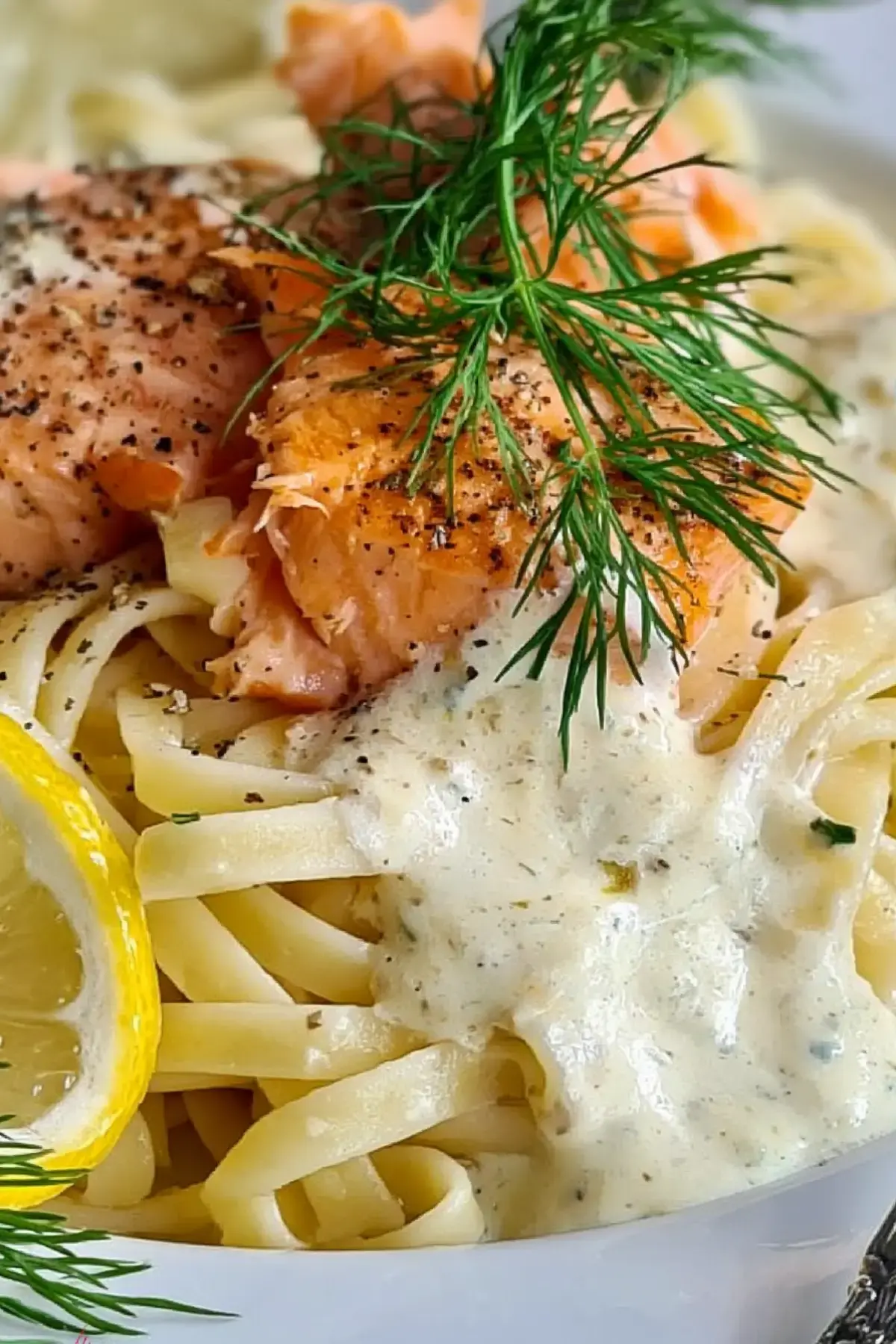 Pasta mit Lachs Zitronensauce