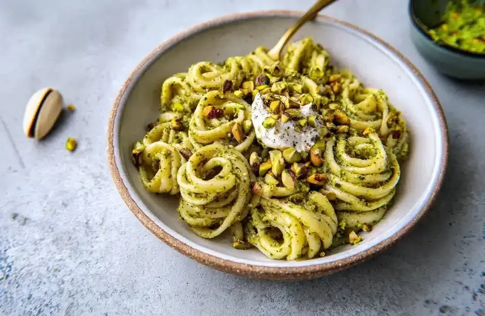 Pasta mit Pistazienpesto