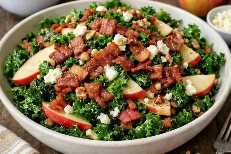 Rosenkohl-Grünkohl-Apfel-Salat
