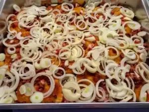 Deftige Jäger-Schnitzelpfanne aus dem Ofen