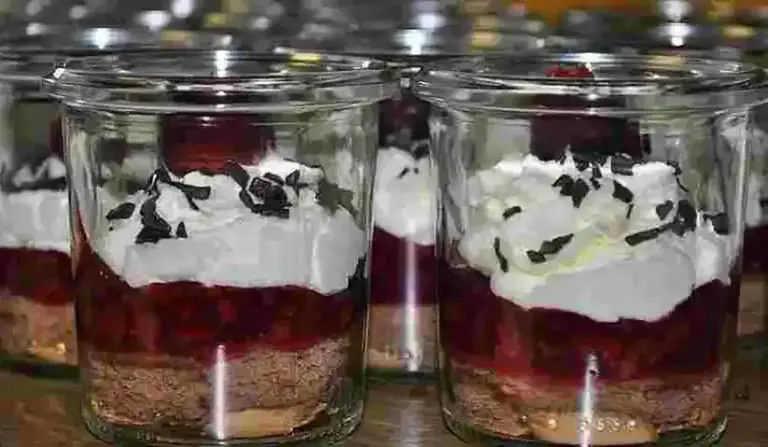 Schwarzwälder Kirsch Dessert