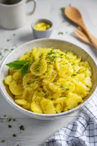 Klassischer Bayrischer Kartoffelsalat